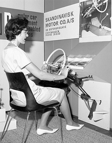 Intenational Revalideringskongres. Handicapudstyr til Folkevogn.
24-06-63.
6x6, jpeg, 300 dpi, size: 1 - 2 MB.
Printsize: 25 cm.
g6341502.jpg