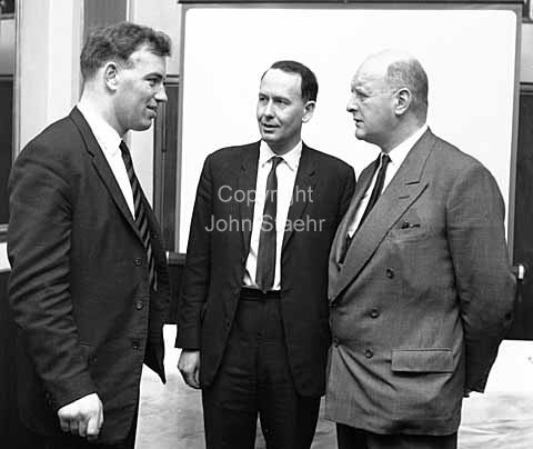 Birmingham Chamber of Commerce in Copenhagen. Mr. A. Bramley, Mr. Charles L. Cadbury JP and Mr. S. Dawson Vollins.
31-04-64.
6x6, tiff, 300 dpi, size: 4 - 7 MB.
Printsize: 25 cm. i6441202.jpg