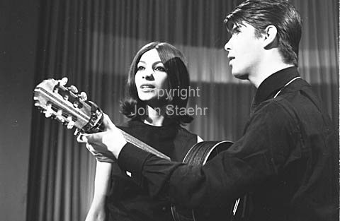 Esther And Abi Ofarim in Blue Time in Danish Television.
08-01-64.
6x6, tiff, 300 dpi, size: 4 - 7 MB. a6442003.jpg