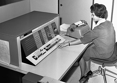 IBM 1620 Computer, Elektronisk Datamaskine.
11-10-63.
6x6, tiff, 300 dpi, size: 4 - 7 MB.
Printsize: 25 cm. p6340603.jpg